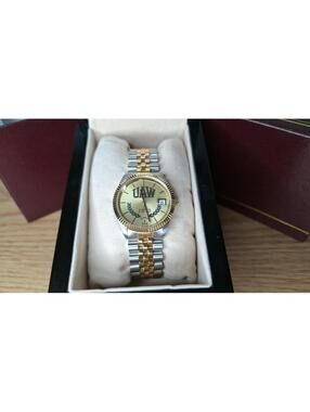 UAW 35-Yr Service Award Watch - NOS Running New Battery - ETA 955.114 Swiss NOS